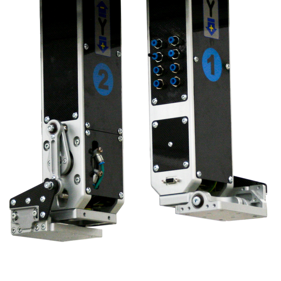 campetella-top-entry-robot-for-stack-moulding-applications